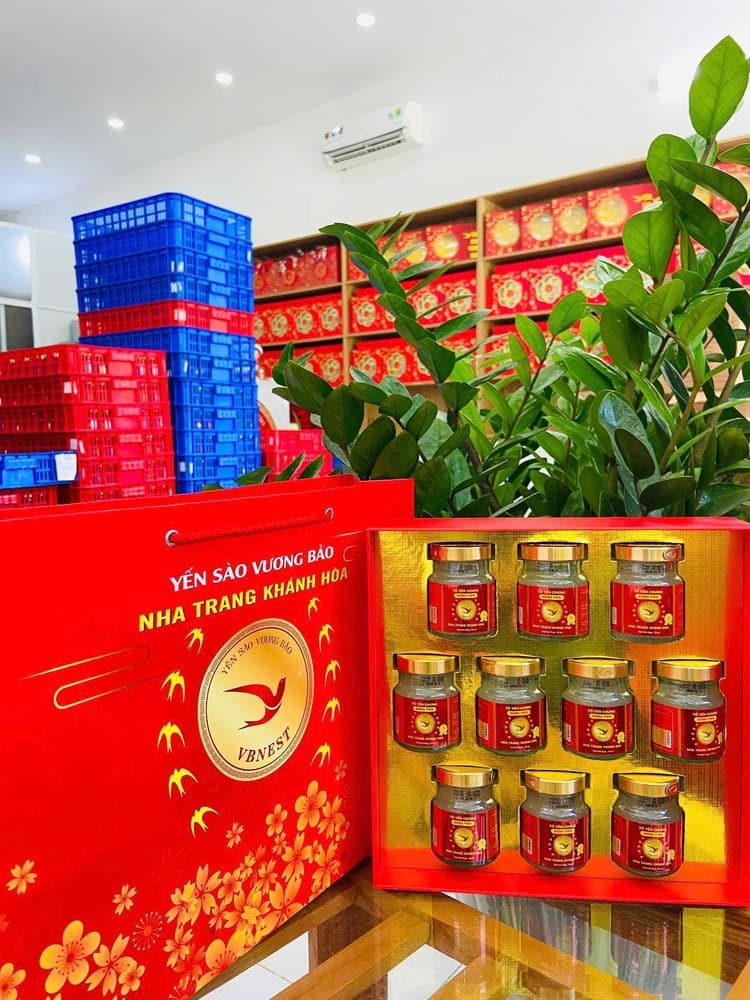 Set Quà 10 Yến Hũ Chưng Sẵn