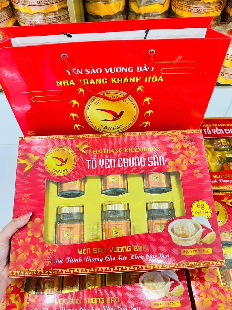 Set Quà 6 Yến Hũ Chưng Sẵn